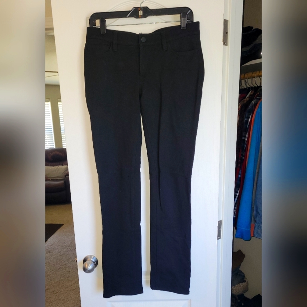 Women's Ann Taylor size 6 zip front black pants